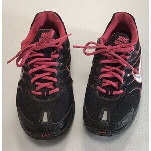 Size 8 - Womans Nike Air Max Torch 4 Black and Pink Running Shoe 🩷